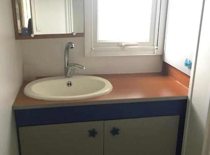 Casa de Férias Mobil + Dependance Dans Jolie Parc Prive